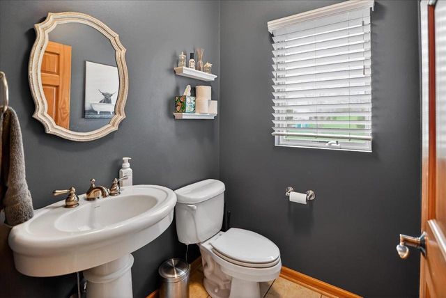 6104 Brunet Island Court, Mcfarland, WI 53558