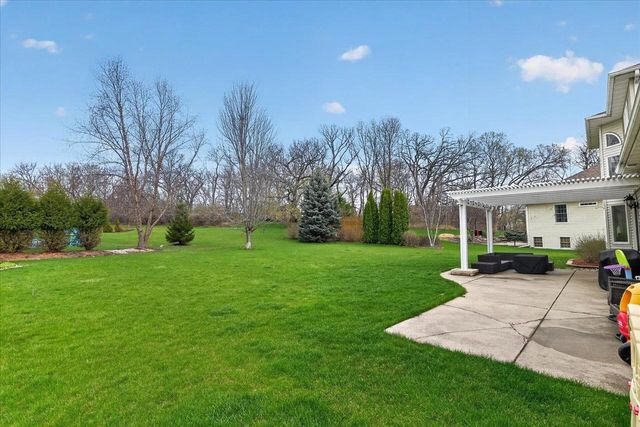 6104 Brunet Island Court, Mcfarland, WI 53558