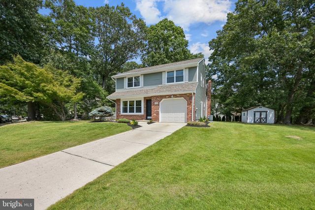 1804 LILLIAN DR, Williamstown, NJ 08094