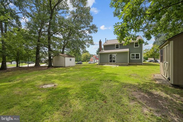 1804 LILLIAN DR, Williamstown, NJ 08094