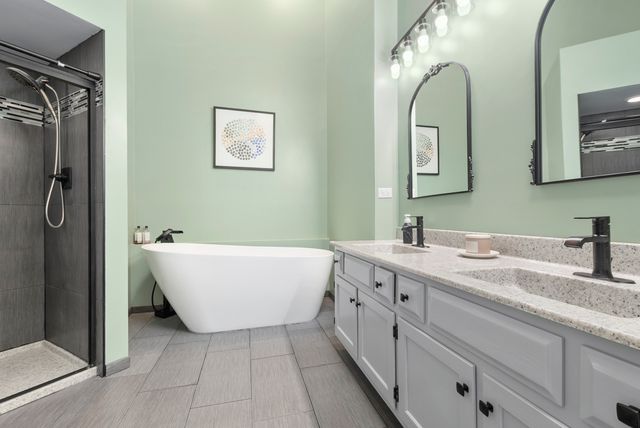 16619 Wexford Court, Tinley Park, IL 60477