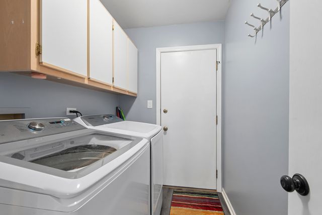 16619 Wexford Court, Tinley Park, IL 60477