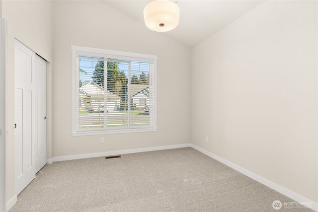 9049 Wyatt Loop SE, Tumwater, WA 98501