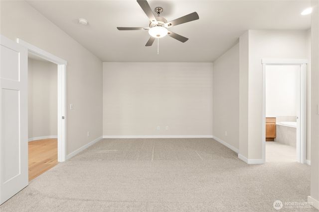 9049 Wyatt Loop SE, Tumwater, WA 98501