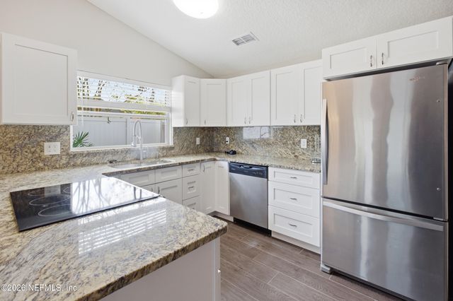 11515 PINE FOREST Court, Jacksonville, FL 32223