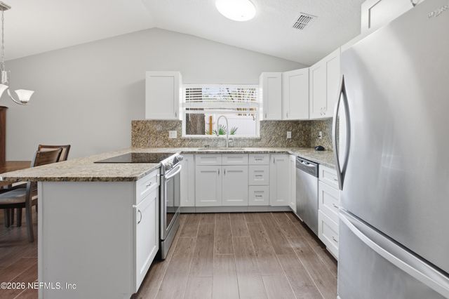 11515 PINE FOREST Court, Jacksonville, FL 32223