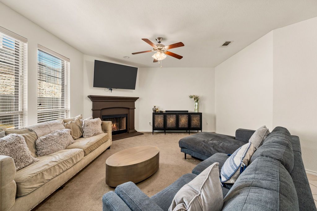 8255 Clarksprings Drive, Dallas, TX 75236 — photo 5