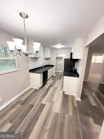 207 Custer Circle, Griffin, GA 30223