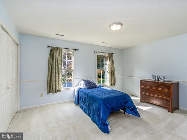 10412 COLECHESTER ST, Fredericksburg, VA 22408