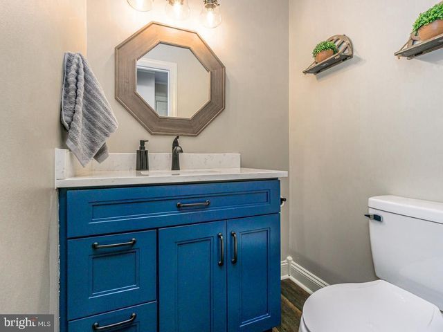 10412 COLECHESTER ST, Fredericksburg, VA 22408