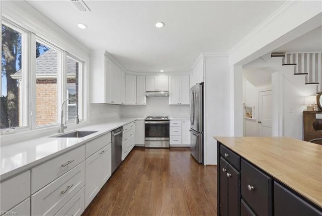 1433 Huntington CRES, Norfolk, VA 23509