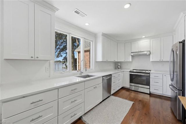 1433 Huntington CRES, Norfolk, VA 23509