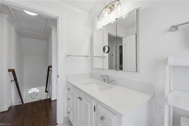 1433 Huntington CRES, Norfolk, VA 23509
