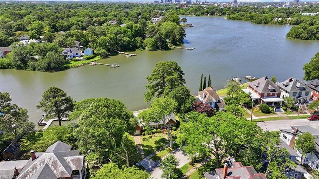 1433 Huntington CRES, Norfolk, VA 23509