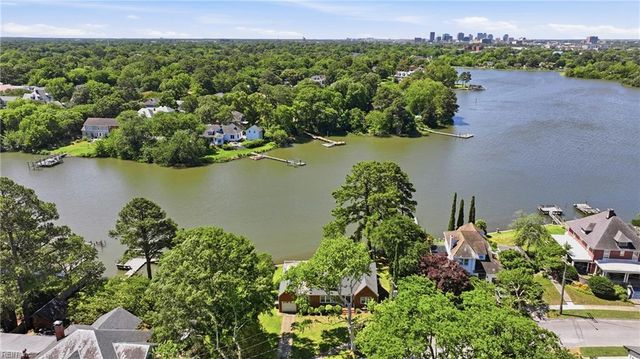 1433 Huntington CRES, Norfolk, VA 23509