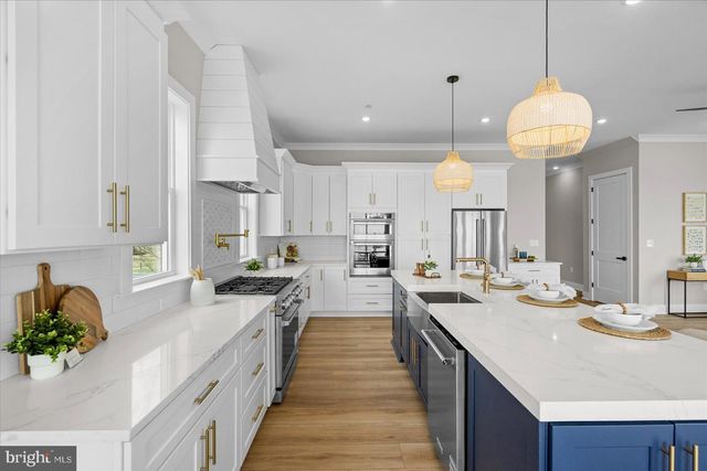 8823 CHESAPEAKE AVE, Sparrows Point, MD 21219