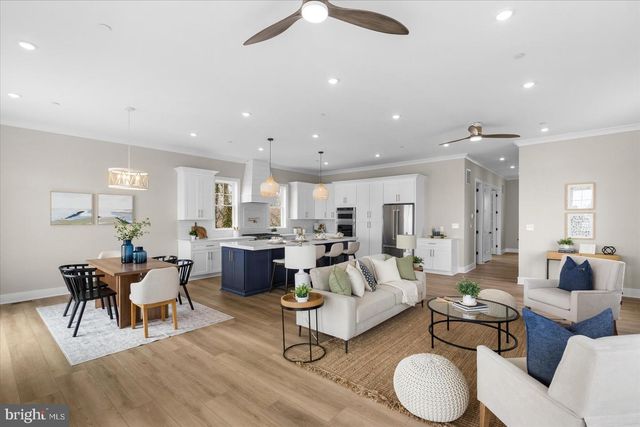 8823 CHESAPEAKE AVE, Sparrows Point, MD 21219