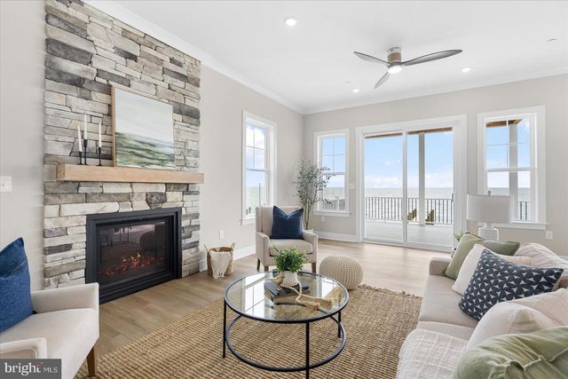 8823 CHESAPEAKE AVE, Sparrows Point, MD 21219