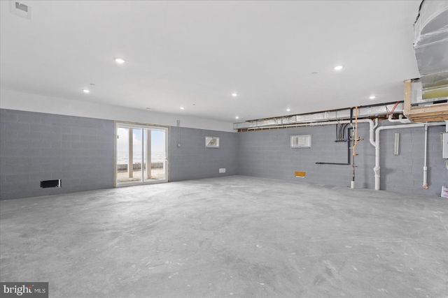 8823 CHESAPEAKE AVE, Sparrows Point, MD 21219