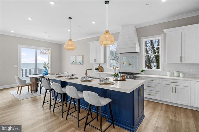 8823 CHESAPEAKE AVE, Sparrows Point, MD 21219