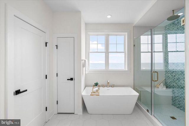 8823 CHESAPEAKE AVE, Sparrows Point, MD 21219