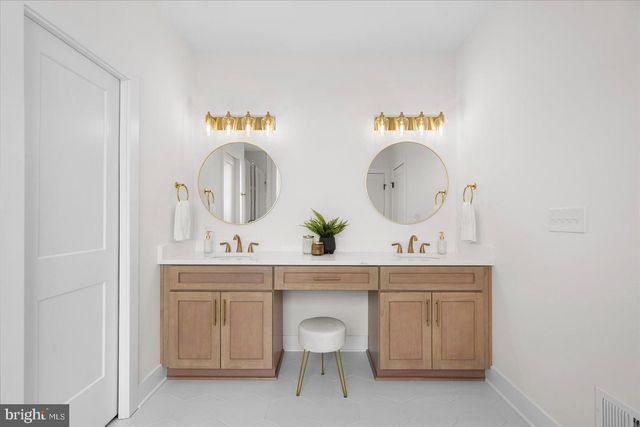 8823 CHESAPEAKE AVE, Sparrows Point, MD 21219