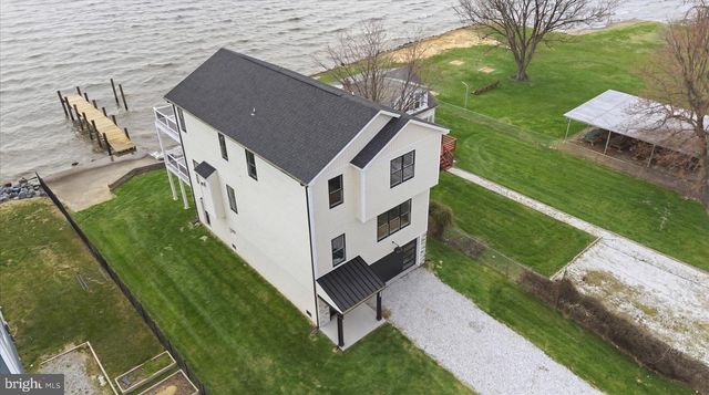 8823 CHESAPEAKE AVE, Sparrows Point, MD 21219