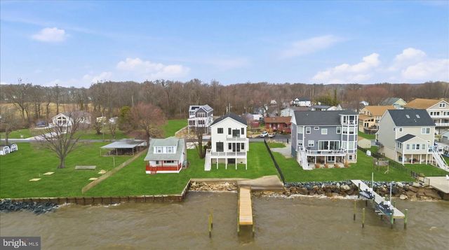 8823 CHESAPEAKE AVE, Sparrows Point, MD 21219