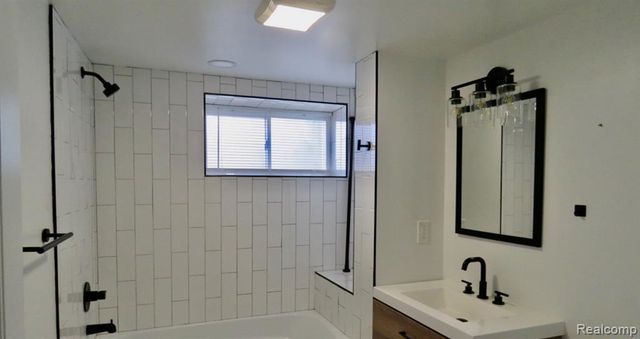 458 Hague Street 3, Detroit, MI 48202