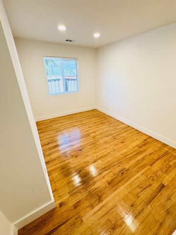 1693 Lincoln Avenue, San Jose, CA 95125