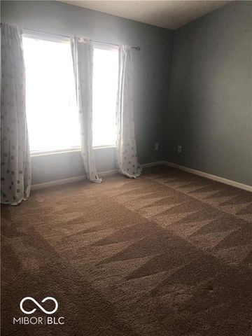 11705 Chant Lane 7, Zionsville, IN 46077