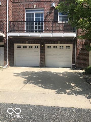 11705 Chant Lane 7, Zionsville, IN 46077