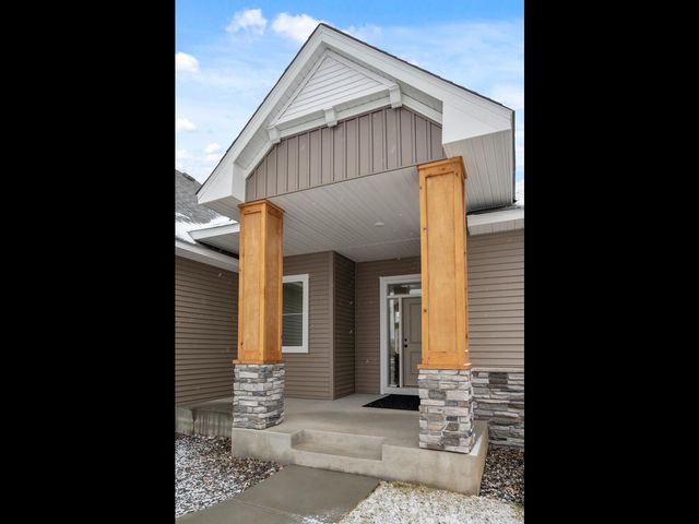 000 Tiger Street NW, Princeton, MN 55371