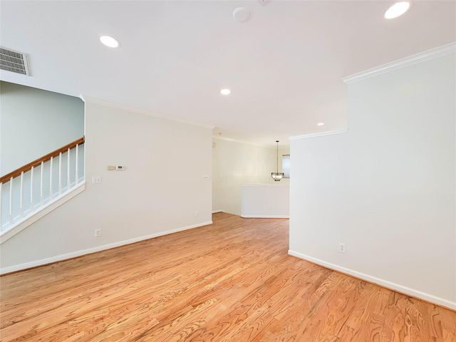 3010 La Branch Street, Houston, TX 77004