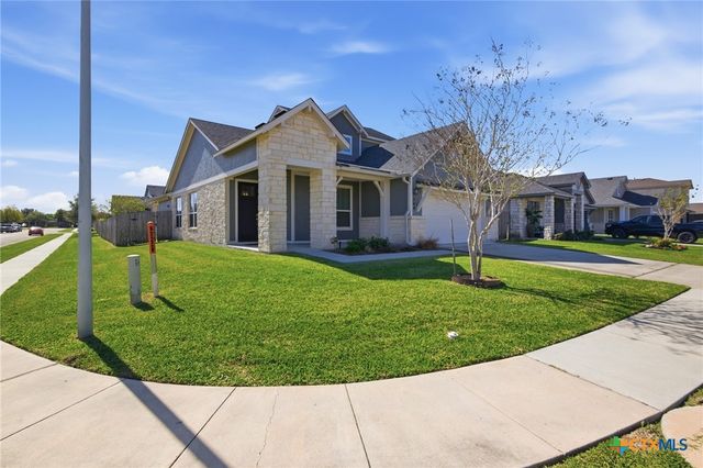 348 Brushy Creek, Victoria, TX 77904
