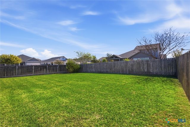 348 Brushy Creek, Victoria, TX 77904