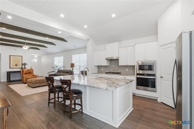 348 Brushy Creek, Victoria, TX 77904