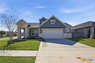 348 Brushy Creek, Victoria, TX 77904