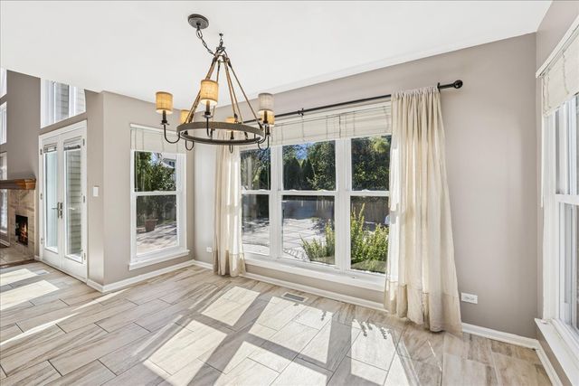 2308 Loop Road, Algonquin, IL 60102