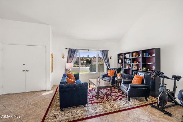 317 Los Vientos Drive, Newbury Park, CA 91320