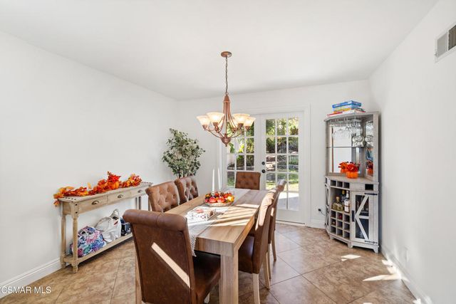 317 Los Vientos Drive, Newbury Park, CA 91320