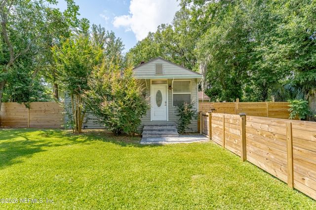 3504 WASHINGTONIAN Street, Jacksonville, FL 32254