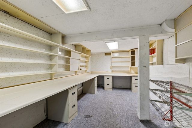 23906 60th Avenue W, Mountlake Terrace, WA 98043