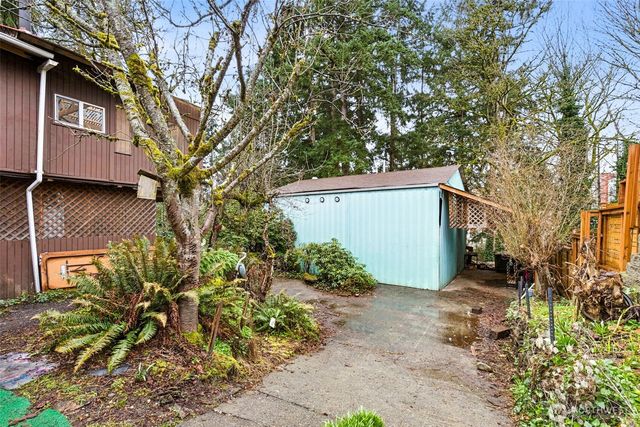 23906 60th Avenue W, Mountlake Terrace, WA 98043