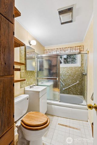 23906 60th Avenue W, Mountlake Terrace, WA 98043