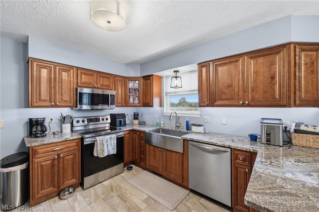 15340 Cowley Road, Grafton, OH 44028