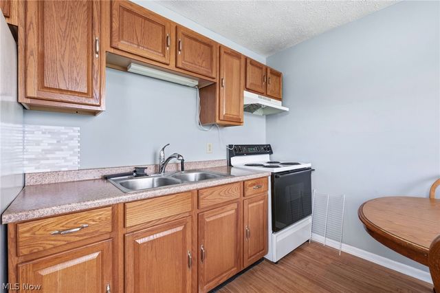 15340 Cowley Road, Grafton, OH 44028
