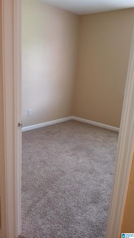 621 15TH AVENUE NW, Birmingham, AL 35215