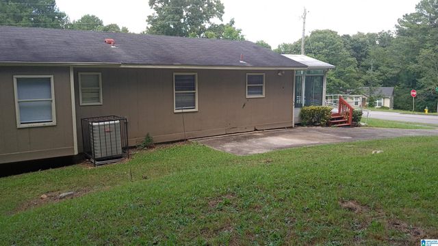 621 15TH AVENUE NW, Birmingham, AL 35215