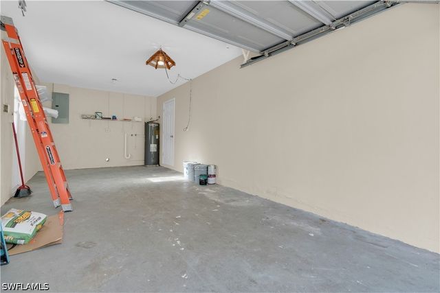 13426 1st ST, Fort Myers, FL 33905